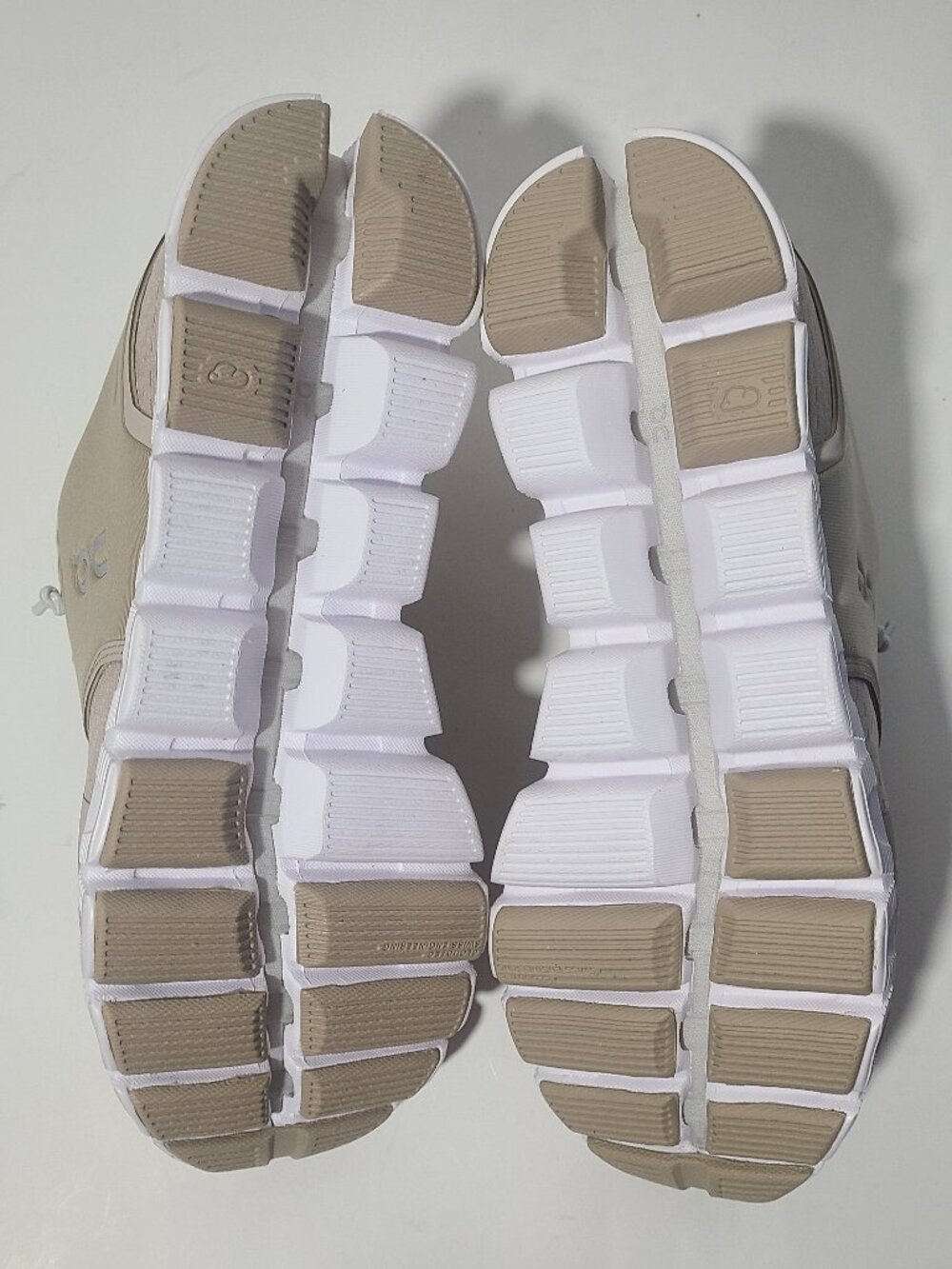 On Cloud Beige/White/Yellow Women's Shoes Size 7 NWOB - Picture 7 of 8